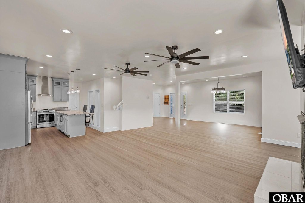 Hertford, North Carolina, 27944, United States, 4 Bedrooms Bedrooms, ,3.5 BathroomsBathrooms,Residential,Forsale,1964342