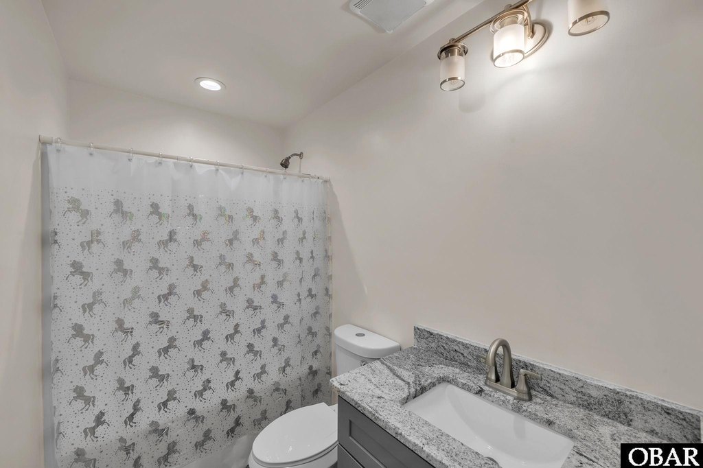 Hertford, North Carolina, 27944, United States, 4 Bedrooms Bedrooms, ,3.5 BathroomsBathrooms,Residential,Forsale,1964342