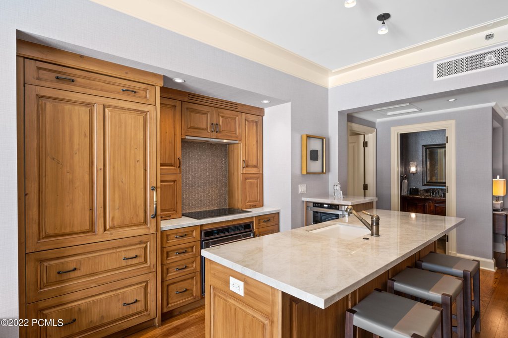 Park City, Utah, 84060, United States, 3 Bedrooms Bedrooms, ,3.5 BathroomsBathrooms,Residential,Forsale,2000243