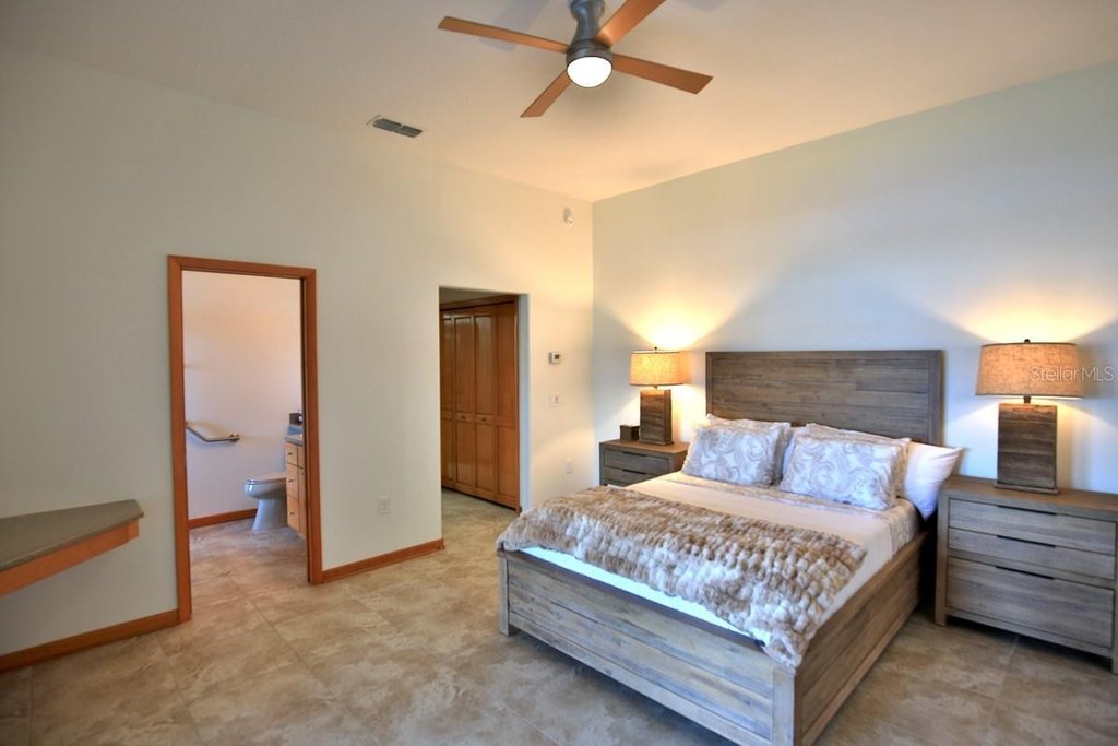 SUMMERFIELD, Florida, 34491, United States, 6 Bedrooms Bedrooms, ,5.5 BathroomsBathrooms,Residential,Forsale,1969790