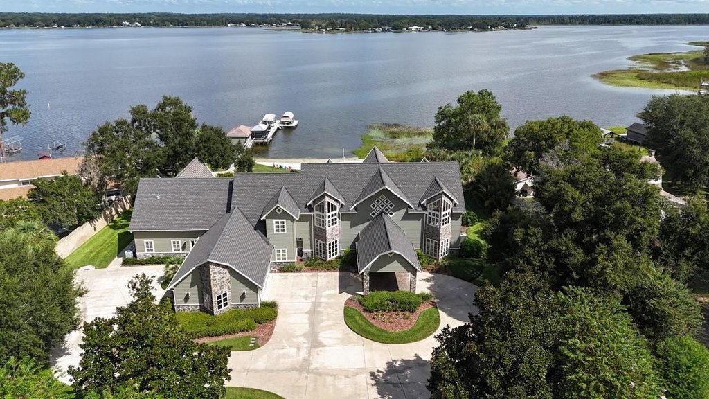 SUMMERFIELD, Florida, 34491, United States, 6 Bedrooms Bedrooms, ,5.5 BathroomsBathrooms,Residential,Forsale,1969790