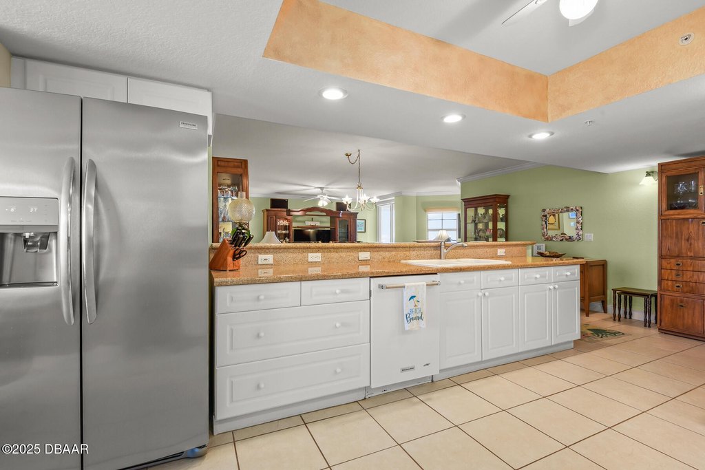 Daytona Beach Shores, Florida, 32118, United States, 3 Bedrooms Bedrooms, ,3 BathroomsBathrooms,Residential,Forsale,1990164