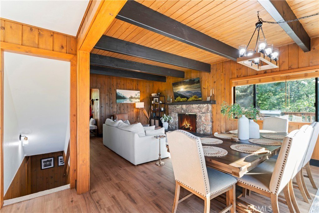 Lake Arrowhead, California, 92352, United States, 4 Bedrooms Bedrooms, ,3.5 BathroomsBathrooms,Residential,Forsale,1971041