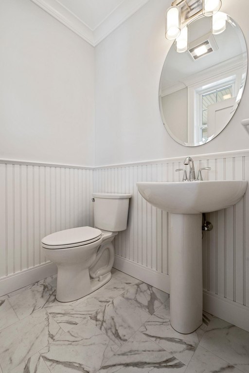 Kittery, Maine, 03905, United States, 3 Bedrooms Bedrooms, ,2.5 BathroomsBathrooms,Residential,Forsale,2002409