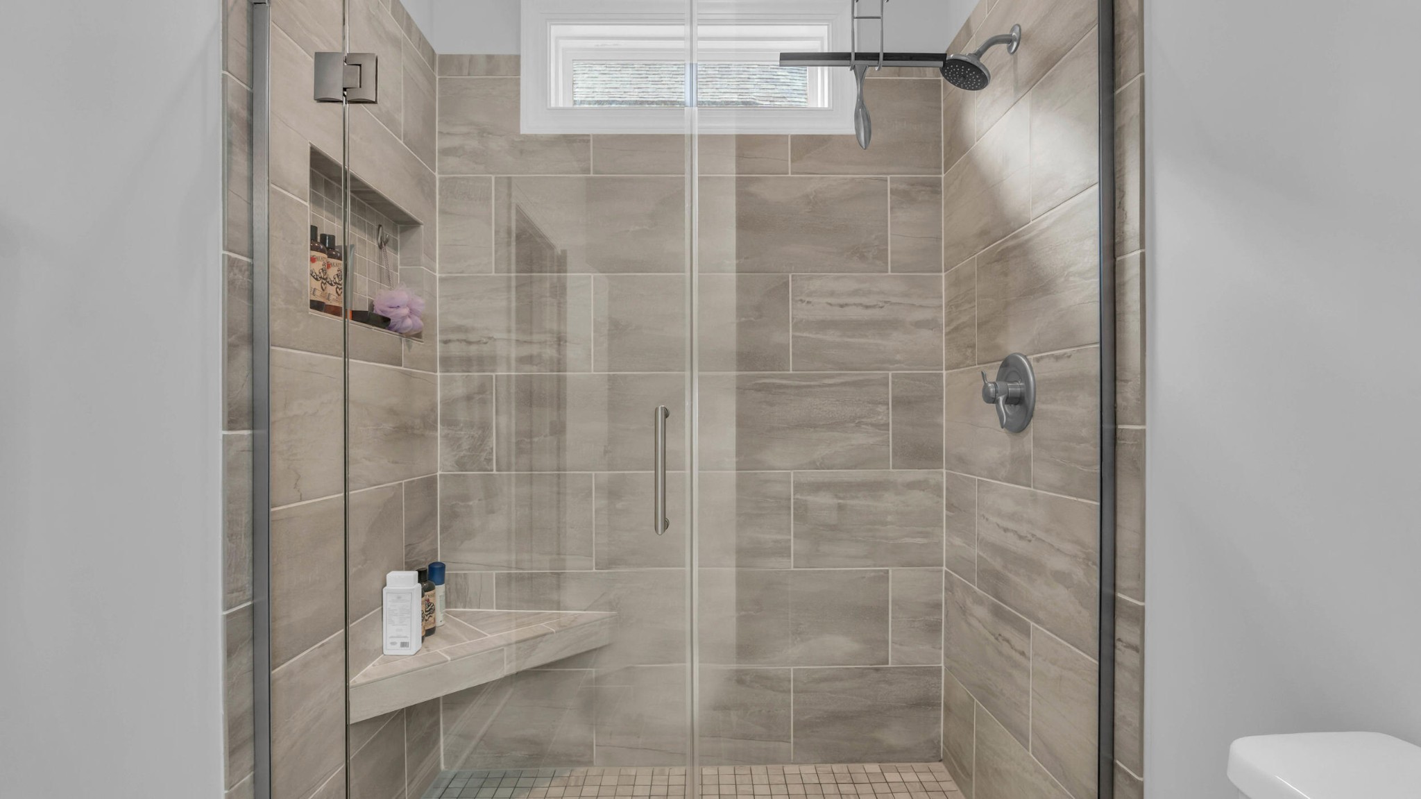 Chattanooga, Tennessee, 37415, United States, 3 Bedrooms Bedrooms, ,2.5 BathroomsBathrooms,Residential,Forsale,1963575