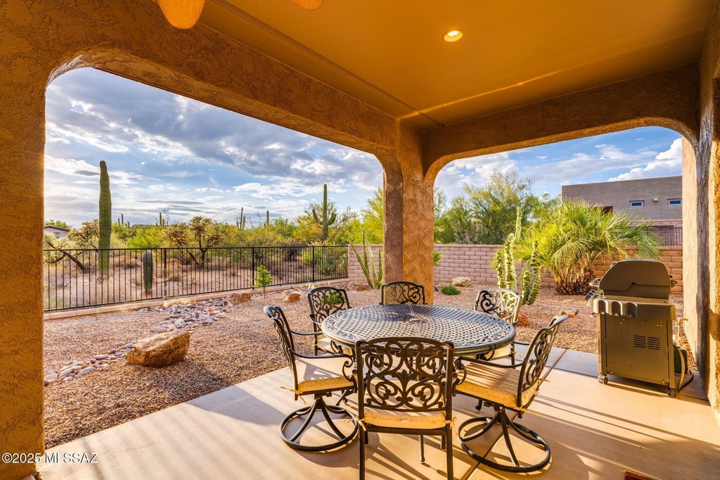 Oro Valley, Arizona, 85737, United States, 3 Bedrooms Bedrooms, ,3.5 BathroomsBathrooms,Residential,Forsale,1963521