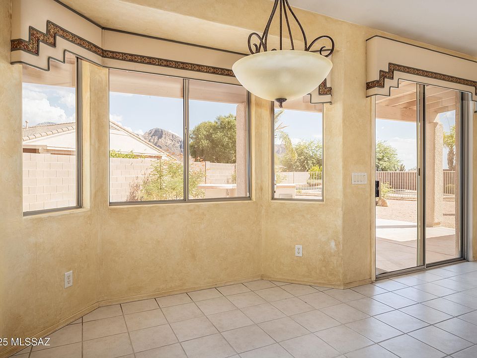Tucson, Arizona, 85737, United States, 4 Bedrooms Bedrooms, ,2 BathroomsBathrooms,Residential,Forsale,1963512