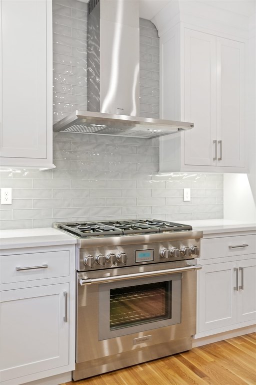 Kittery, Maine, 03905, United States, 3 Bedrooms Bedrooms, ,2.5 BathroomsBathrooms,Residential,Forsale,2002409