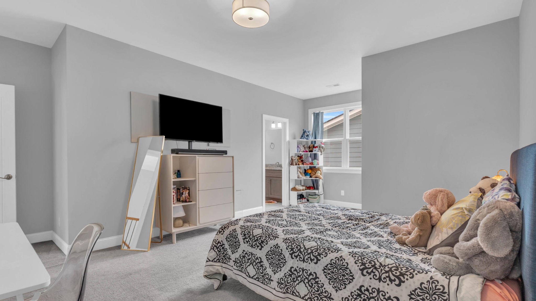 Chattanooga, Tennessee, 37415, United States, 3 Bedrooms Bedrooms, ,2.5 BathroomsBathrooms,Residential,Forsale,1963575