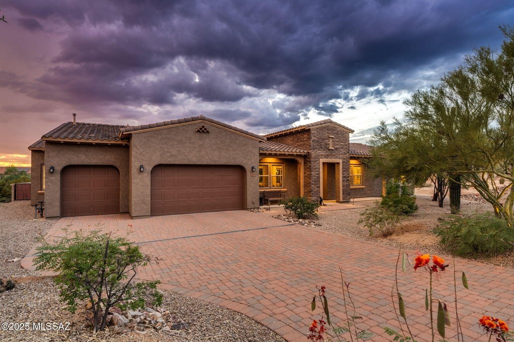 Oro Valley, Arizona, 85737, United States, 3 Bedrooms Bedrooms, ,3.5 BathroomsBathrooms,Residential,Forsale,1963521