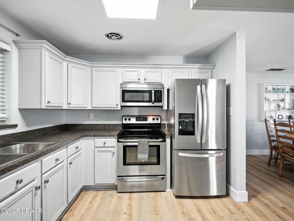 New Smyrna Beach, Florida, 32169, United States, 3 Bedrooms Bedrooms, ,2 BathroomsBathrooms,Residential,Forsale,1964582