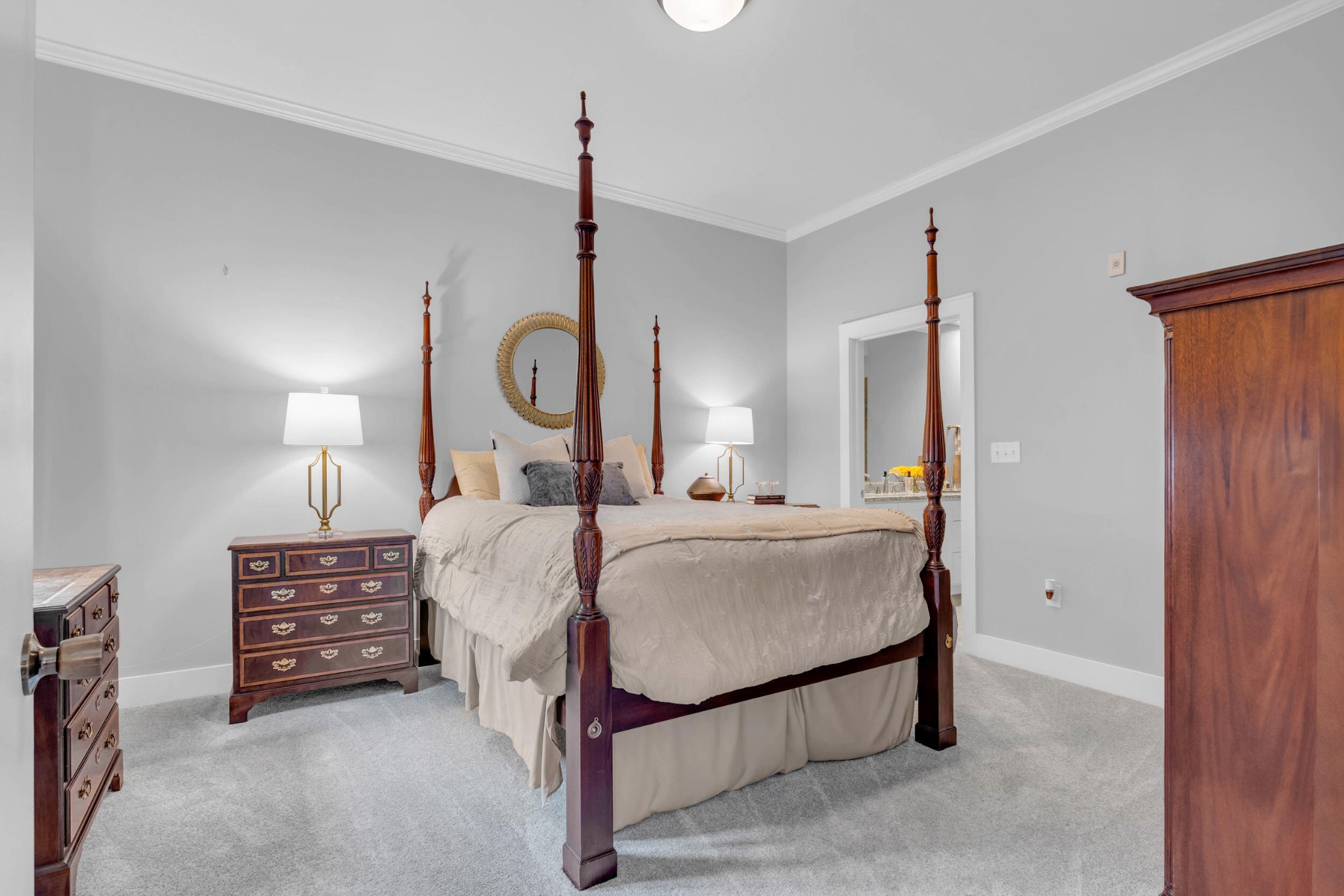 Chattanooga, Tennessee, 37403, United States, 2 Bedrooms Bedrooms, ,2.5 BathroomsBathrooms,Residential,Forsale,1963576