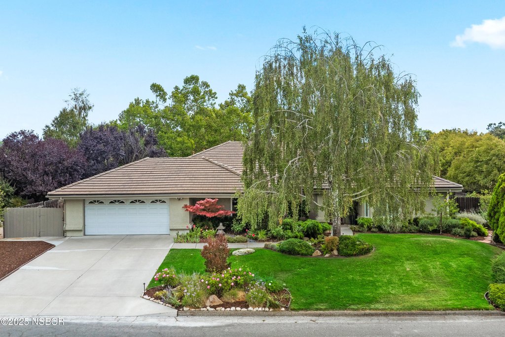 Santa Ynez, California, 93460, United States, 4 Bedrooms Bedrooms, ,2 BathroomsBathrooms,Residential,Forsale,1963623