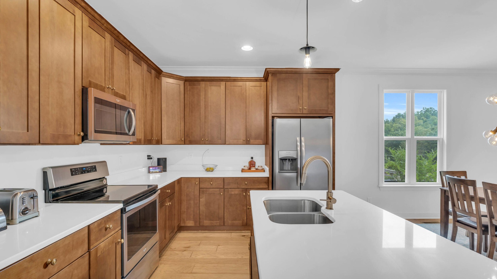 Chattanooga, Tennessee, 37415, United States, 3 Bedrooms Bedrooms, ,2.5 BathroomsBathrooms,Residential,Forsale,1963575