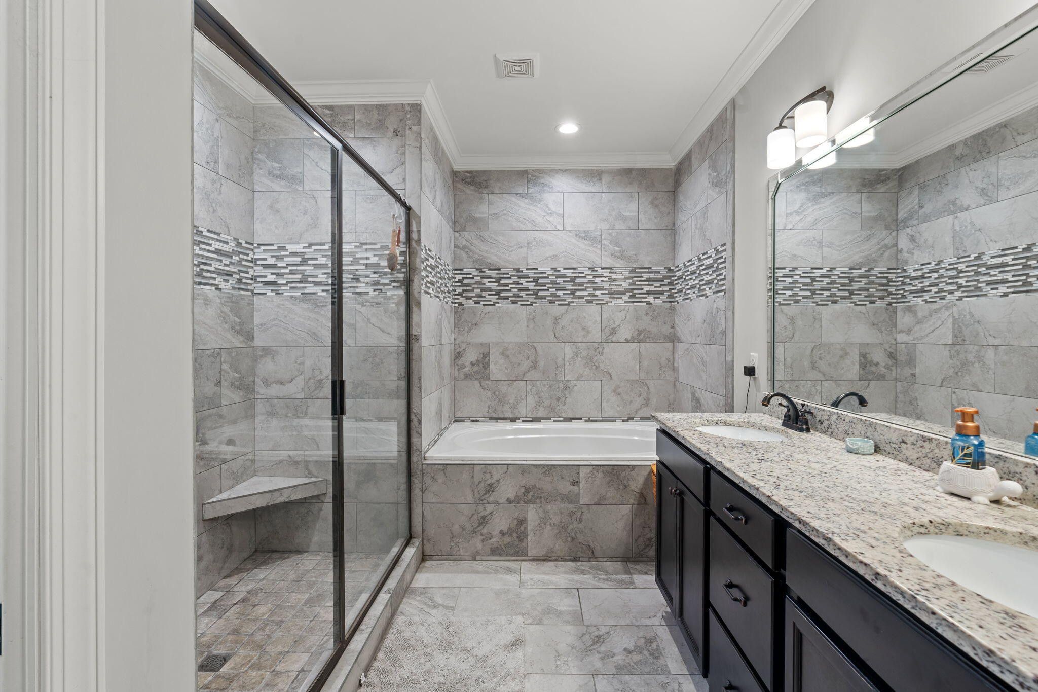 Ooltewah, Tennessee, 37363, United States, 4 Bedrooms Bedrooms, ,3 BathroomsBathrooms,Residential,Forsale,1963568