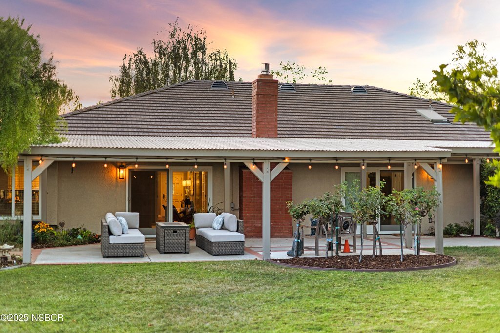 Santa Ynez, California, 93460, United States, 4 Bedrooms Bedrooms, ,2 BathroomsBathrooms,Residential,Forsale,1963623