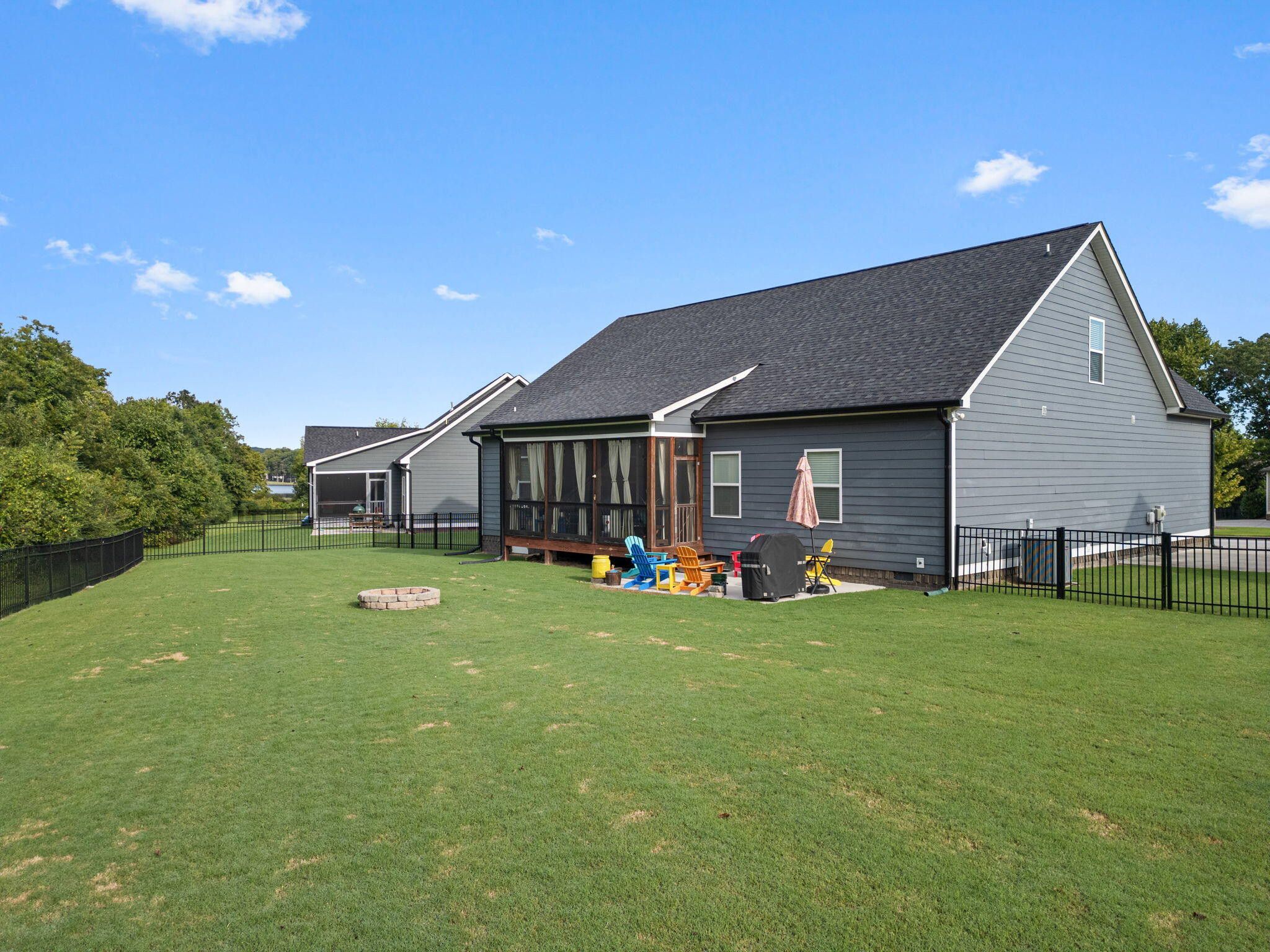 Ooltewah, Tennessee, 37363, United States, 4 Bedrooms Bedrooms, ,3 BathroomsBathrooms,Residential,Forsale,1963568