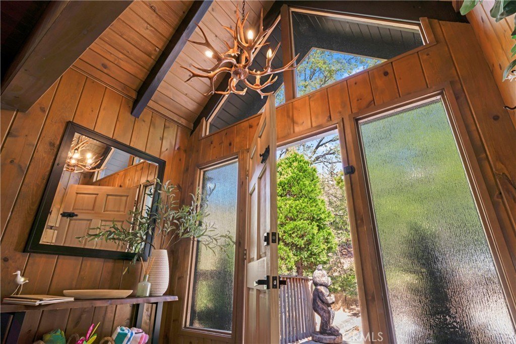 Lake Arrowhead, California, 92352, United States, 4 Bedrooms Bedrooms, ,3.5 BathroomsBathrooms,Residential,Forsale,1971041