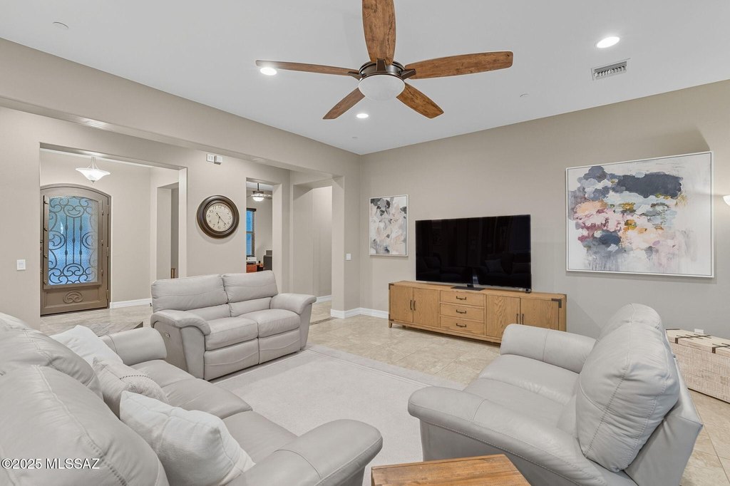 Oro Valley, Arizona, 85737, United States, 3 Bedrooms Bedrooms, ,3.5 BathroomsBathrooms,Residential,Forsale,1963521