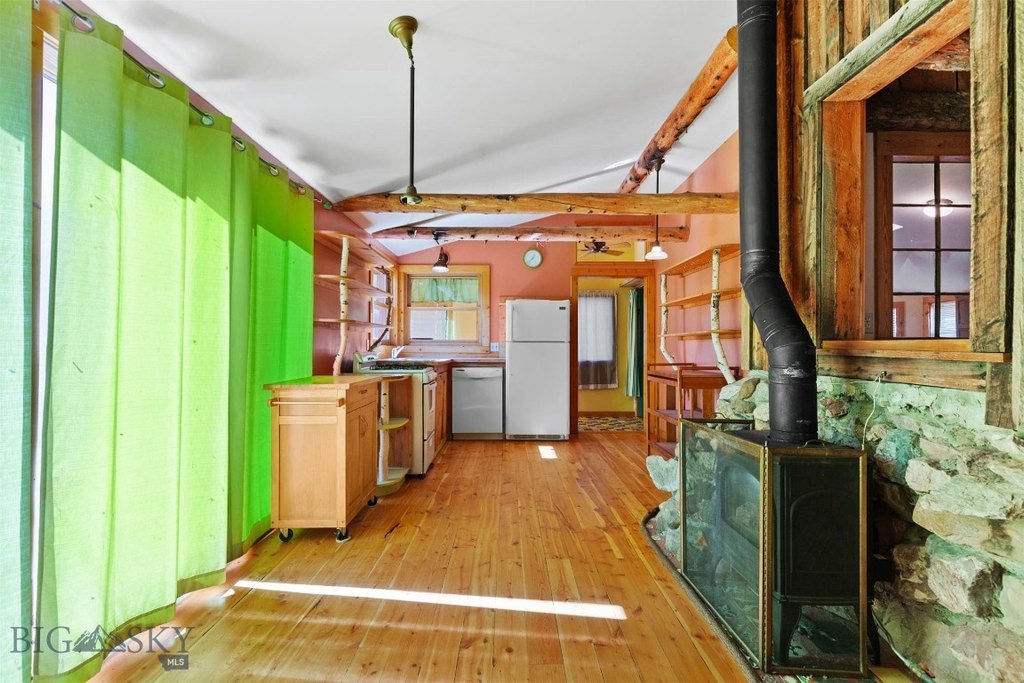 Bozeman, Montana, 59715, United States, 2 Bedrooms Bedrooms, ,1 BathroomBathrooms,Residential,Forsale,1986970