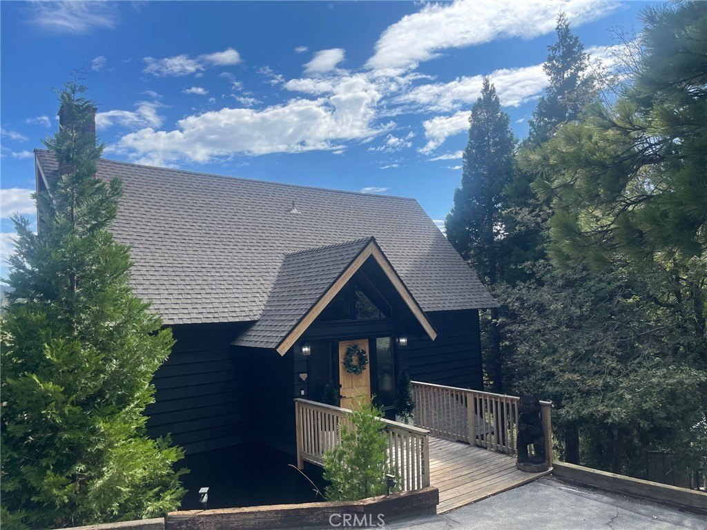 Lake Arrowhead, California, 92352, United States, 4 Bedrooms Bedrooms, ,3.5 BathroomsBathrooms,Residential,Forsale,1971041