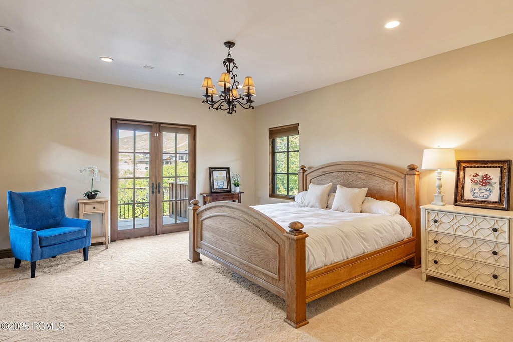 Hideout, Utah, 84036, United States, 5 Bedrooms Bedrooms, ,5.5 BathroomsBathrooms,Residential,Forsale,1994176