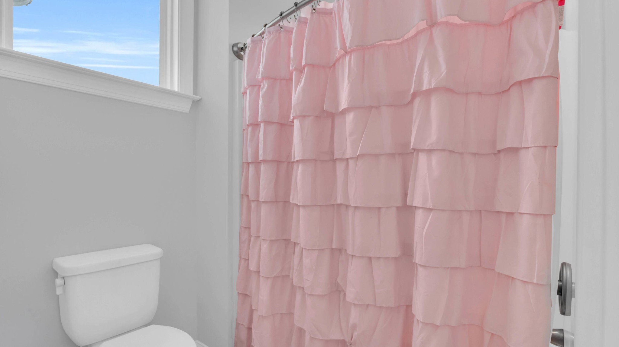 Chattanooga, Tennessee, 37415, United States, 3 Bedrooms Bedrooms, ,2.5 BathroomsBathrooms,Residential,Forsale,1963575