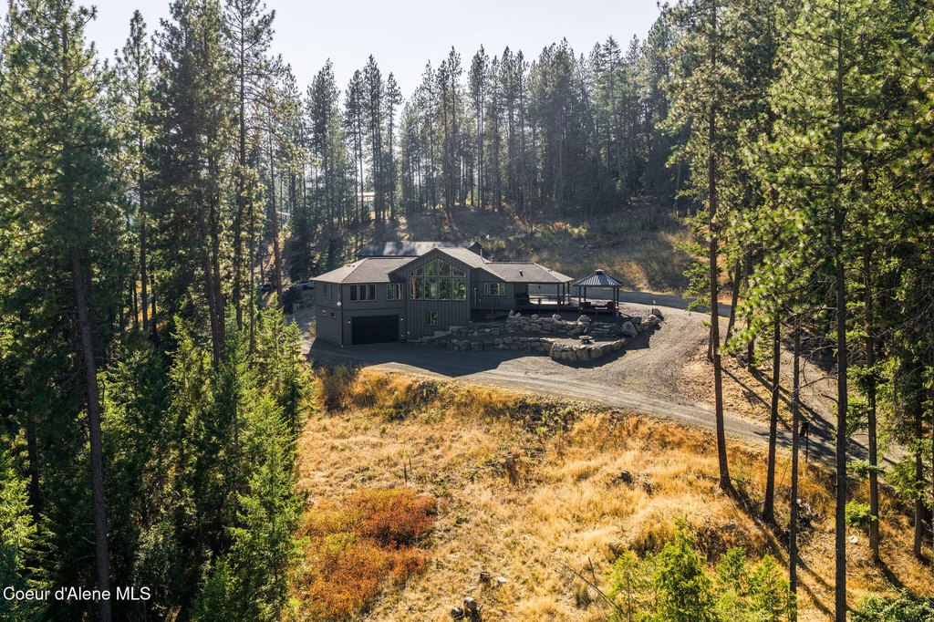 Coeur d'Alene, Idaho, 83814, United States, 4 Bedrooms Bedrooms, ,3 BathroomsBathrooms,Residential,Forsale,1984580