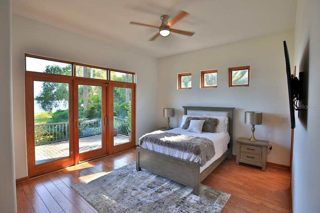 SUMMERFIELD, Florida, 34491, United States, 6 Bedrooms Bedrooms, ,5.5 BathroomsBathrooms,Residential,Forsale,1969790