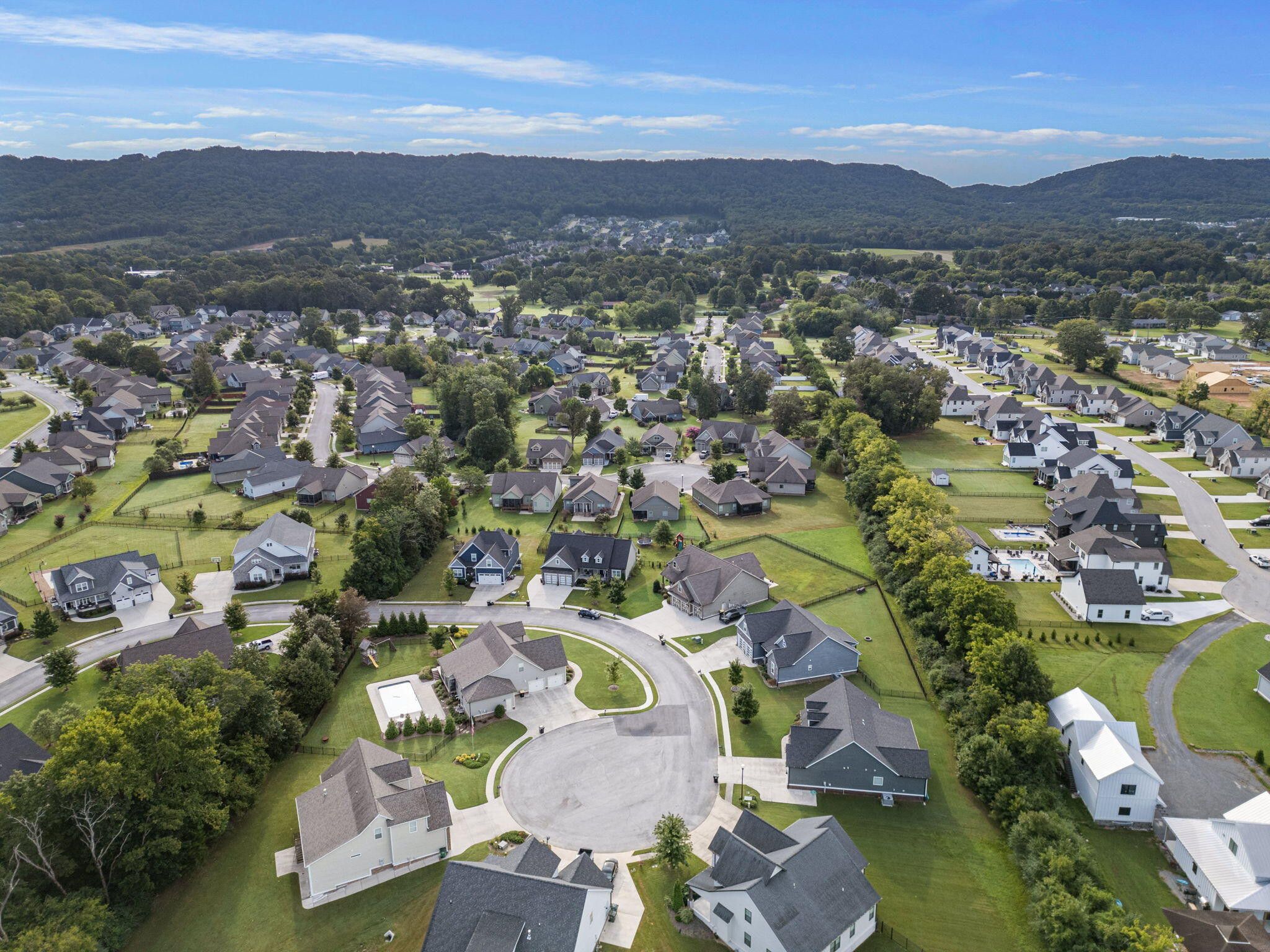 Ooltewah, Tennessee, 37363, United States, 4 Bedrooms Bedrooms, ,3 BathroomsBathrooms,Residential,Forsale,1963568