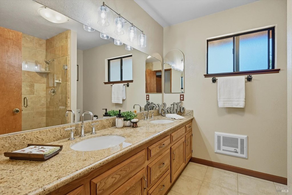 Santa Rosa, California, 95401, United States, 4 Bedrooms Bedrooms, ,2 BathroomsBathrooms,Residential,Forsale,1985937