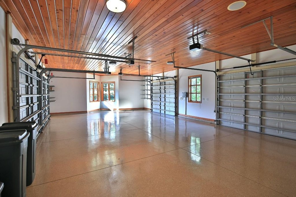 SUMMERFIELD, Florida, 34491, United States, 6 Bedrooms Bedrooms, ,5.5 BathroomsBathrooms,Residential,Forsale,1969790