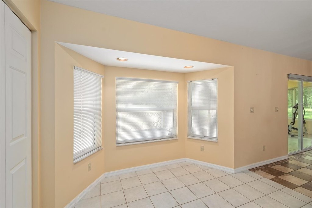 WILLISTON, Florida, 32696, United States, 3 Bedrooms Bedrooms, ,2 BathroomsBathrooms,Residential,Forsale,1994119