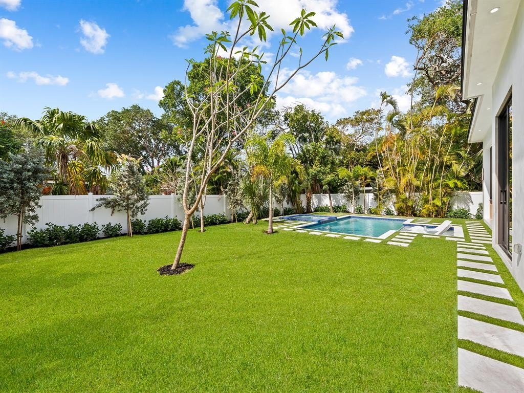 Fort Lauderdale, Florida, 33305, United States, 4 Bedrooms Bedrooms, ,3.5 BathroomsBathrooms,Residential,Forsale,1968234