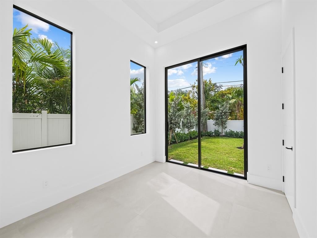 Fort Lauderdale, Florida, 33305, United States, 4 Bedrooms Bedrooms, ,3.5 BathroomsBathrooms,Residential,Forsale,1968234
