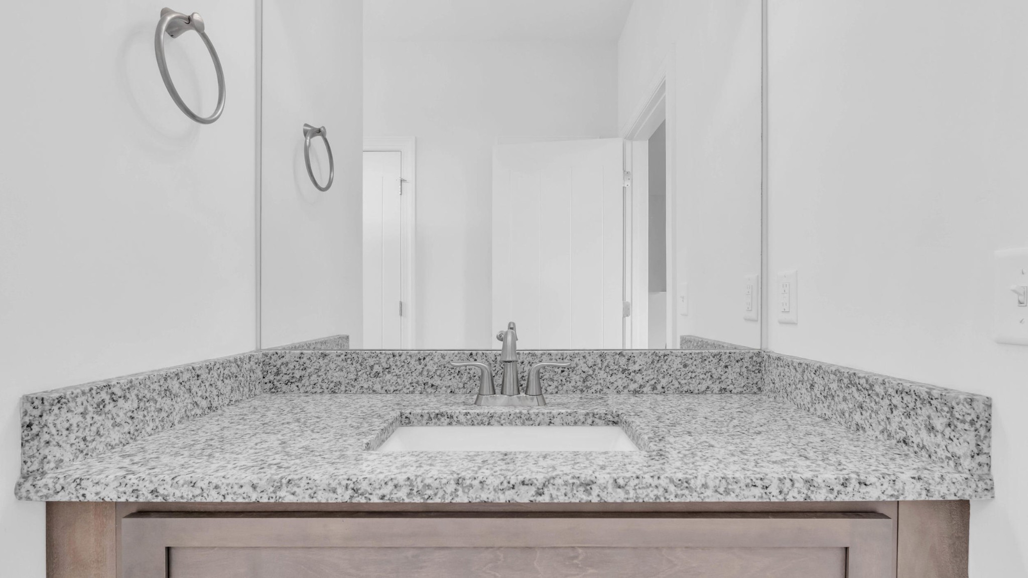 Chattanooga, Tennessee, 37415, United States, 3 Bedrooms Bedrooms, ,2.5 BathroomsBathrooms,Residential,Forsale,1963575