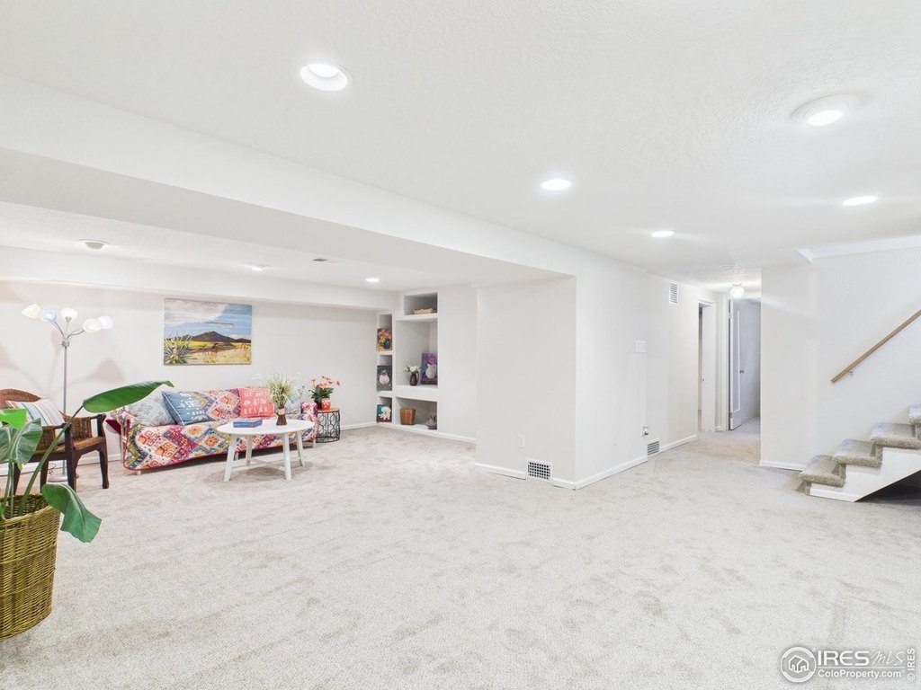 Greeley, Colorado, 80631, United States, 4 Bedrooms Bedrooms, ,3 BathroomsBathrooms,Residential,Forsale,1967222