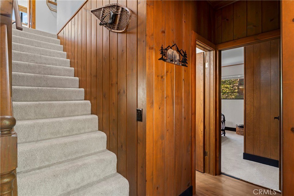 Lake Arrowhead, California, 92352, United States, 4 Bedrooms Bedrooms, ,3.5 BathroomsBathrooms,Residential,Forsale,1971041