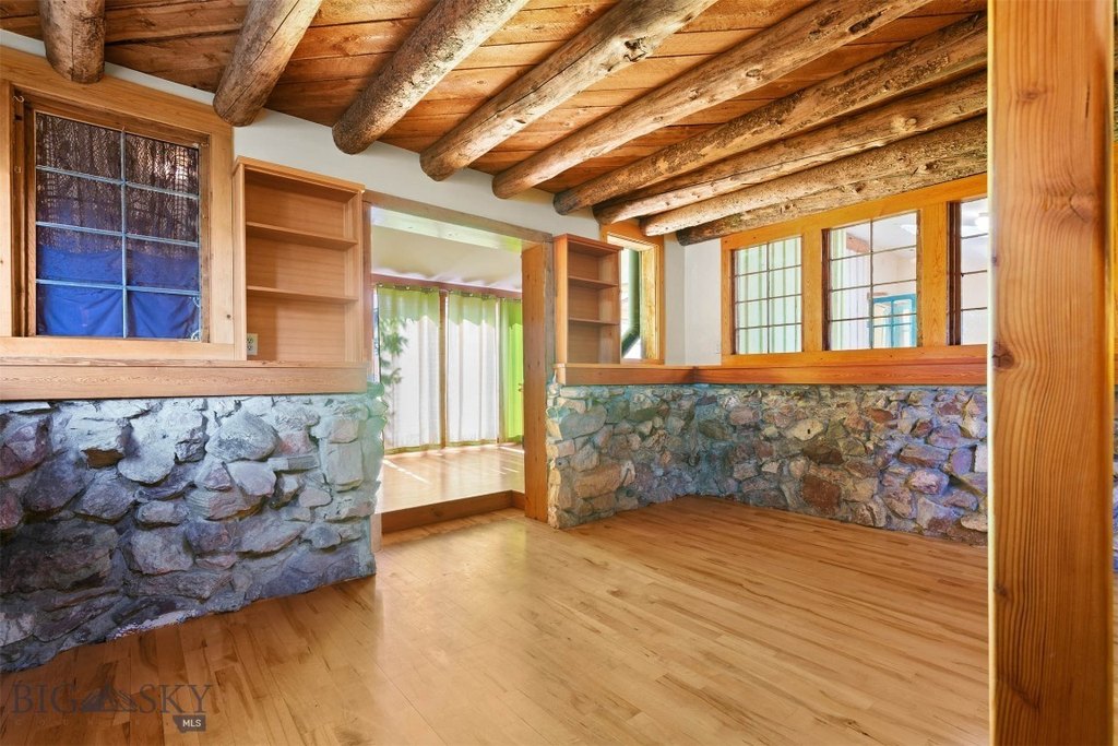 Bozeman, Montana, 59715, United States, 2 Bedrooms Bedrooms, ,1 BathroomBathrooms,Residential,Forsale,1986970