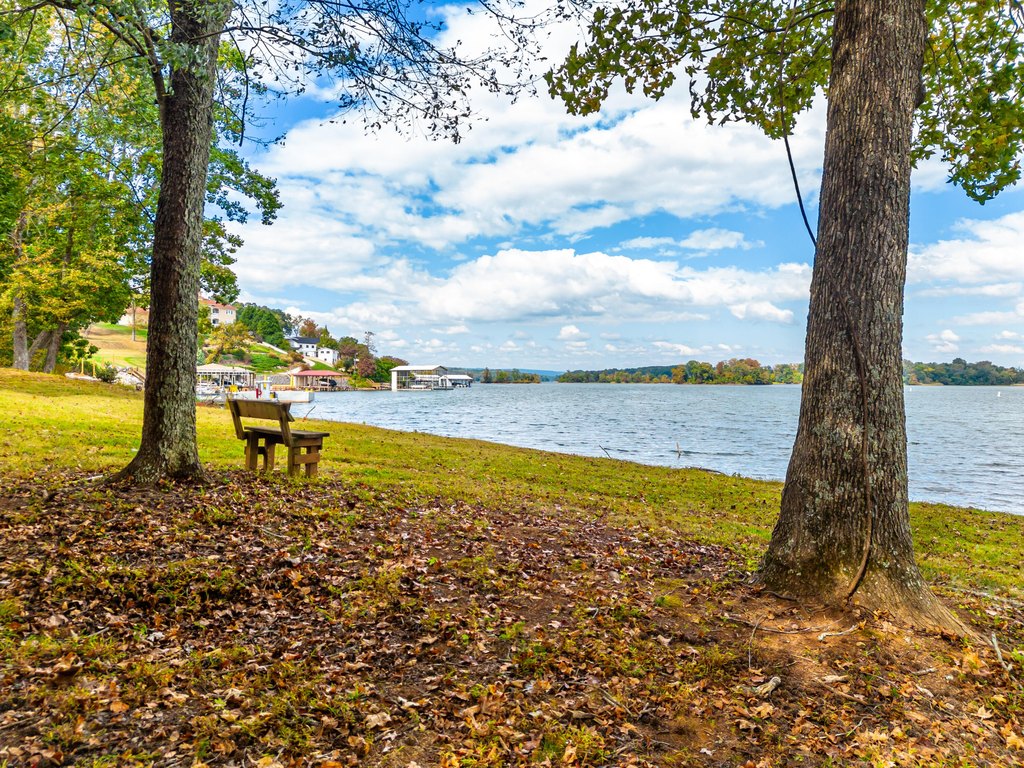 Harrison, Tennessee, 37341, United States, 4 Bedrooms Bedrooms, ,2.5 BathroomsBathrooms,Residential,Forsale,1894373