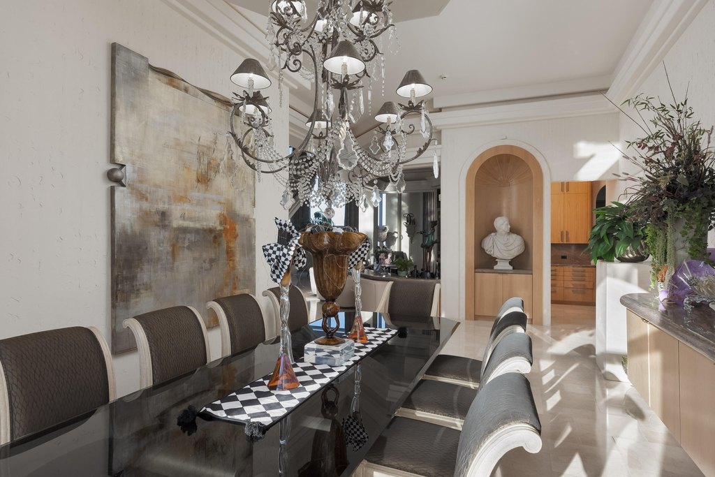 Ooltewah, Tennessee, 37363, United States, 7 Bedrooms Bedrooms, ,8.5 BathroomsBathrooms,Residential,Forsale,2004029