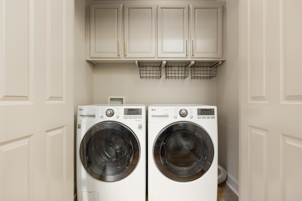 Chattanooga, Tennessee, 37408, United States, 3 Bedrooms Bedrooms, ,2 BathroomsBathrooms,Residential,Forsale,2004703