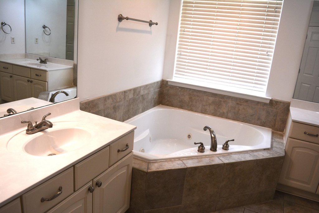 Apison, Tennessee, 37302, United States, 5 Bedrooms Bedrooms, ,4 BathroomsBathrooms,Residential,Forsale,1995301