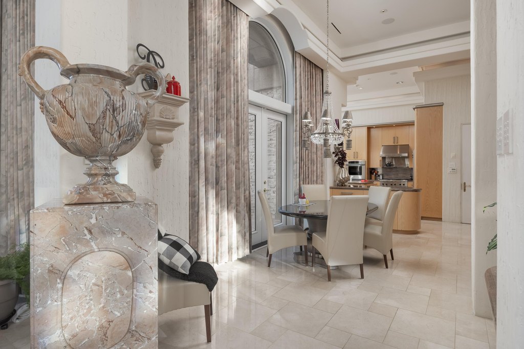 Ooltewah, Tennessee, 37363, United States, 7 Bedrooms Bedrooms, ,8.5 BathroomsBathrooms,Residential,Forsale,2004029