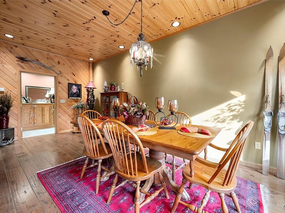 Remsen, New York, 13438, United States, 2 Bedrooms Bedrooms, ,3 BathroomsBathrooms,Residential,Forsale,1953159