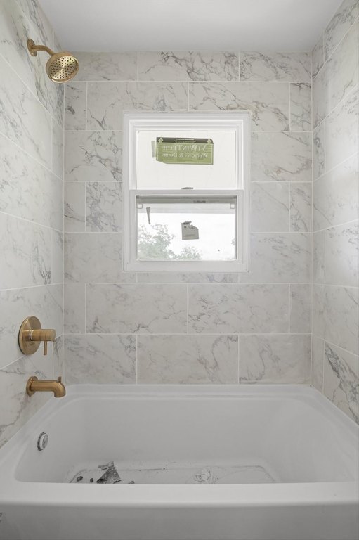 Chattanooga, Tennessee, 37421, United States, 6 Bedrooms Bedrooms, ,5 BathroomsBathrooms,Residential,Forsale,1946769