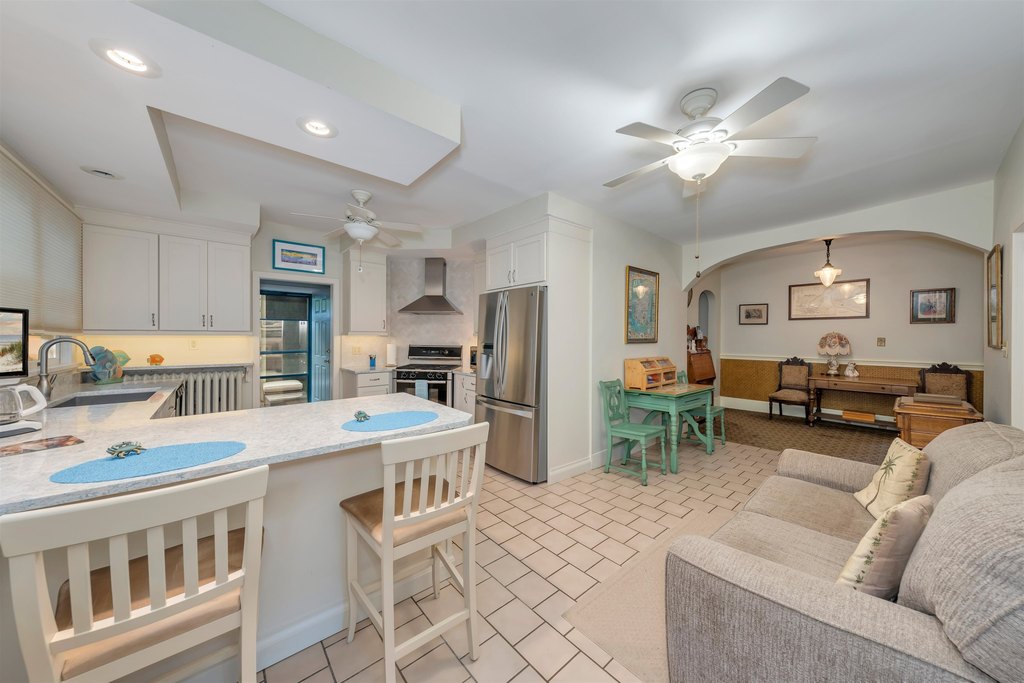 Cape May, New Jersey, 08204, United States, 9 Bedrooms Bedrooms, ,5 BathroomsBathrooms,Residential,Forsale,1967242