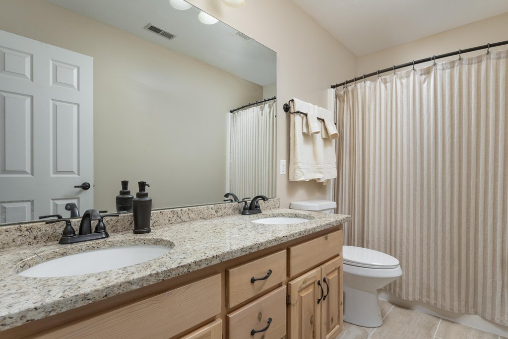 Ooltewah, Tennessee, 37363, United States, 4 Bedrooms Bedrooms, ,2.5 BathroomsBathrooms,Residential,Forsale,1922186