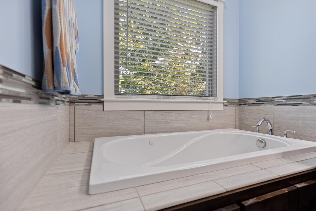 Ooltewah, Tennessee, 37363, United States, 4 Bedrooms Bedrooms, ,3.5 BathroomsBathrooms,Residential,Forsale,1963566