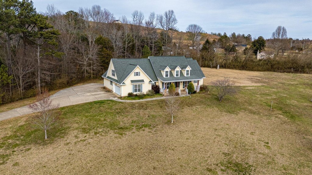 Apison, Tennessee, 37302, United States, 5 Bedrooms Bedrooms, ,4 BathroomsBathrooms,Residential,Forsale,1995301
